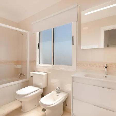 Private * Candelaria